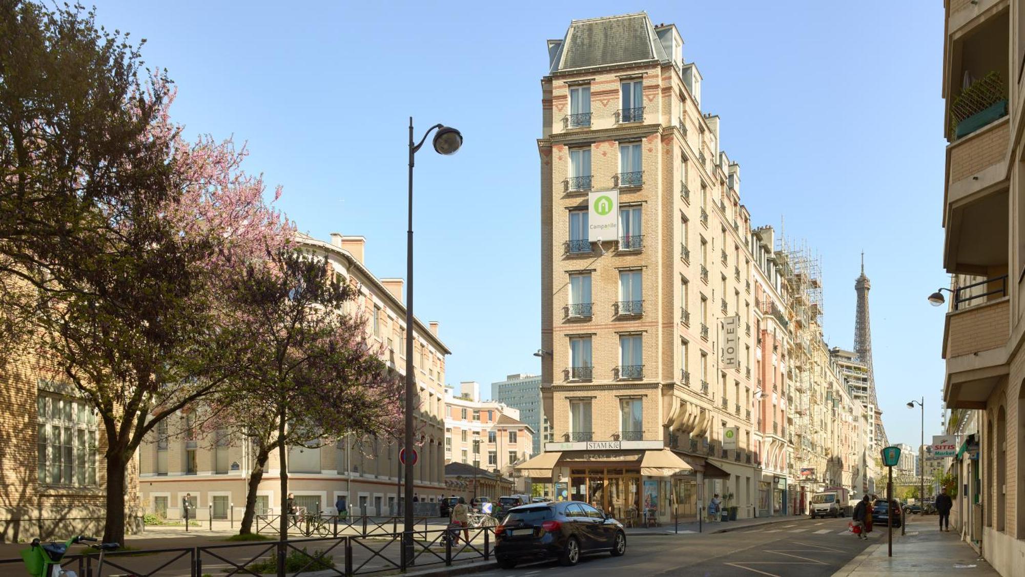 Campanile Prime - 15 Tour Eiffel Hotel