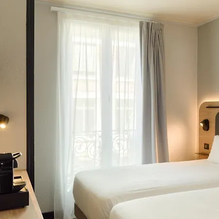 Campanile Prime - Paris 15 Tour Eiffel Hotel