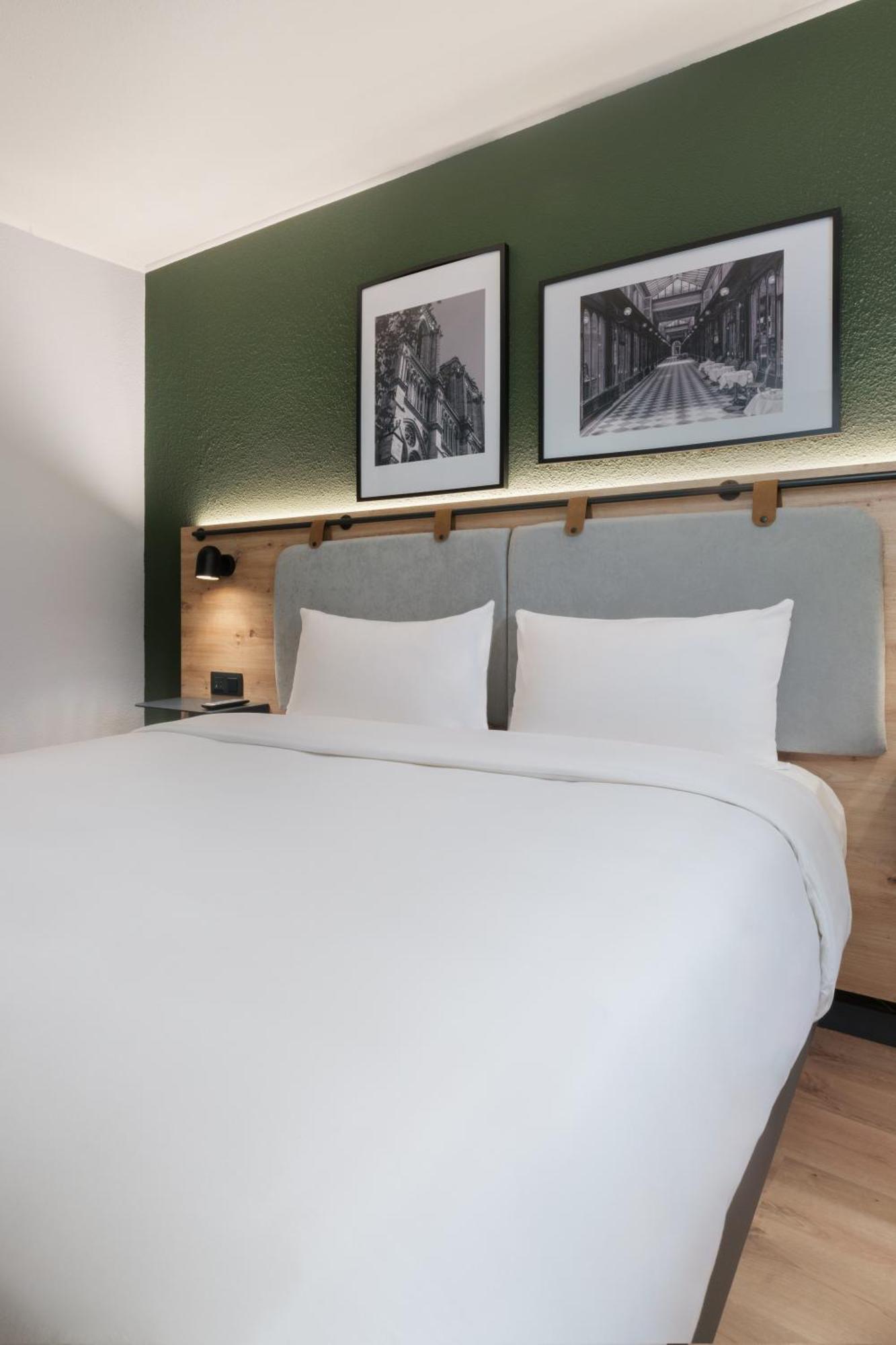 Campanile Prime - 15 Tour Eiffel 3* Paris