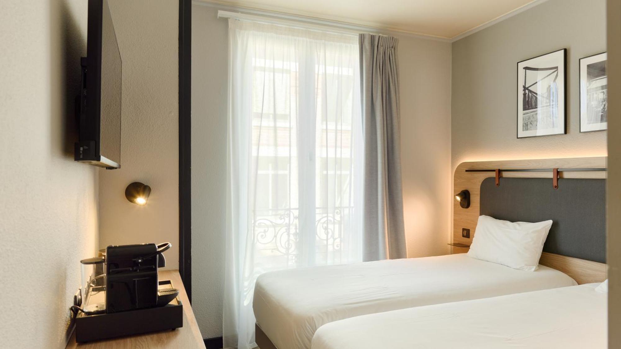 Campanile Prime - 15 Tour Eiffel Hotel