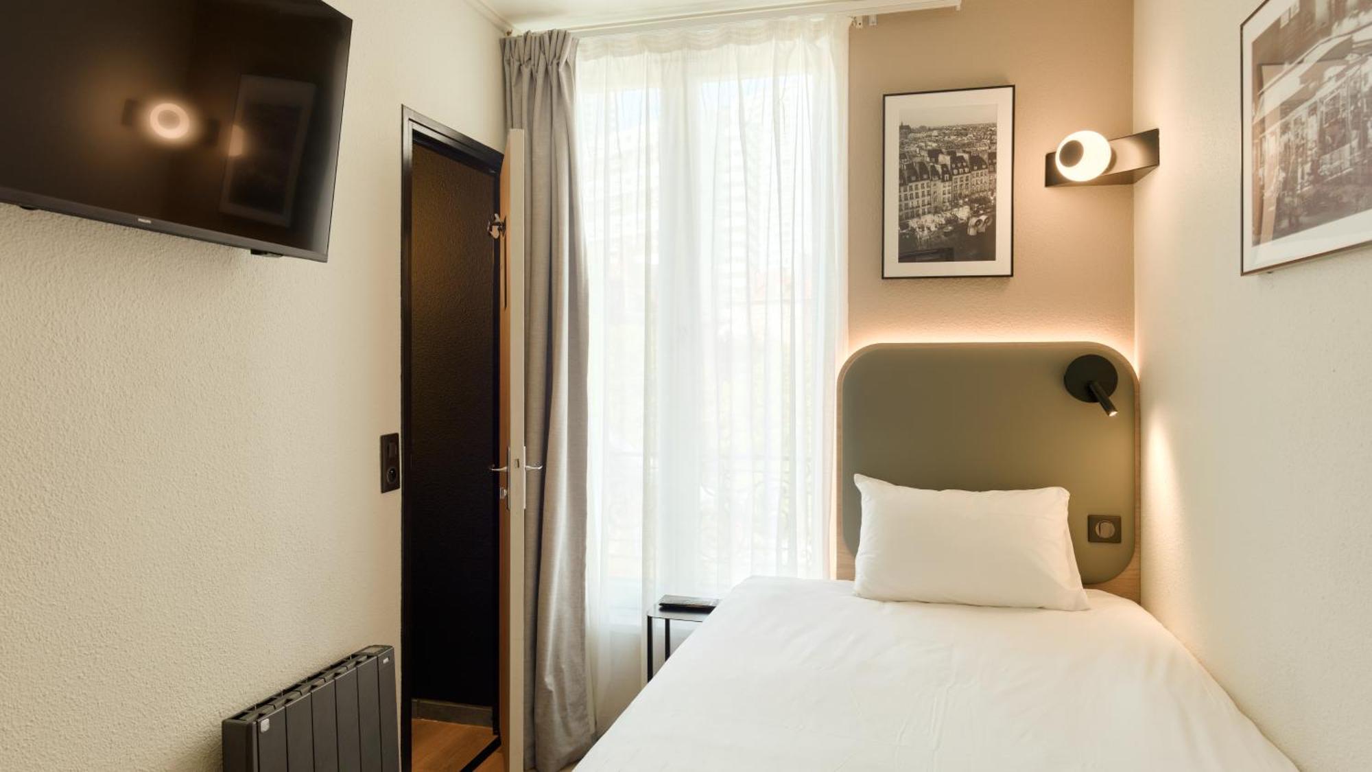 Campanile Prime - 15 Tour Eiffel 3* Paris